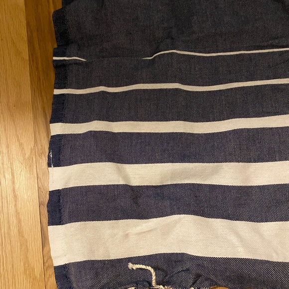 Turkish Towel in Navy & White - Picture 4 of 6
